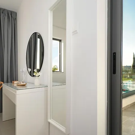 Merope - 3bed En-suite Βίλα *