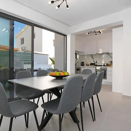 Вилла Merope - 3bed En-suite *