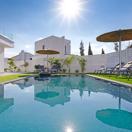 Merope - 3bed En-suite Вилла *