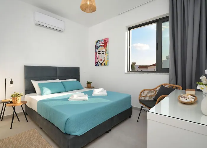 Merope - 3bed En-suite Villa Paralimni