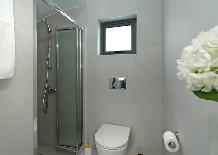 Merope - 3bed En-suite Villa Paralimni