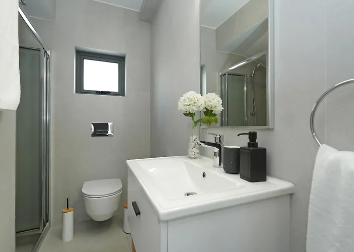 Villa Merope - 3bed En-suite *